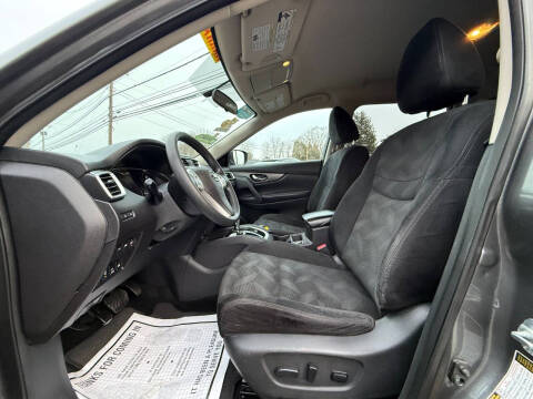 2015 Nissan Rogue SV