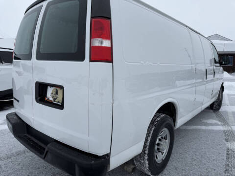 2021 Chevrolet Express 2500