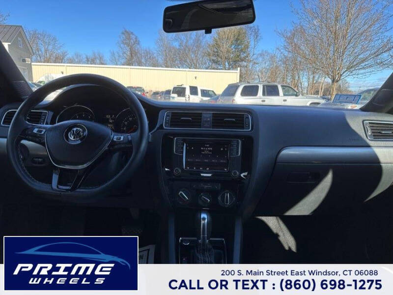 2016 Volkswagen Jetta 1.8T Sport