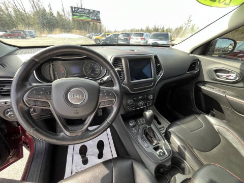 2020 Jeep Cherokee Trailhawk