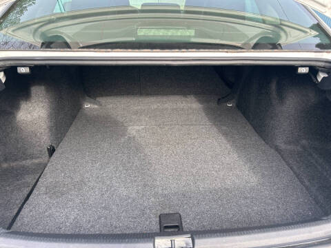 2015 Volkswagen Passat 1.8T Wolfsburg Edition