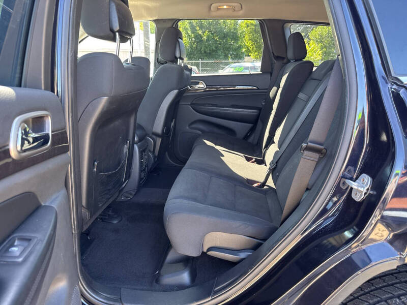 2011 Jeep Grand Cherokee Laredo