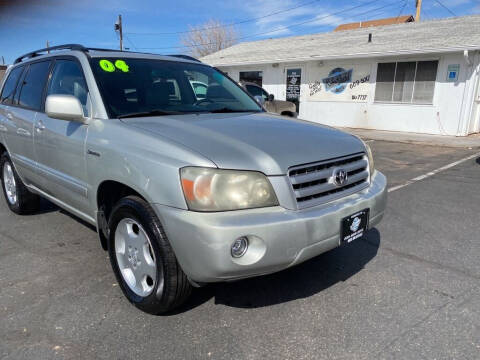 2004 Toyota Highlander for sale at Robert Judd Auto Sales in Washington UT