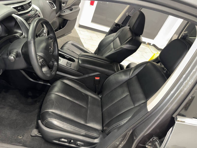 2019 Nissan Murano SL