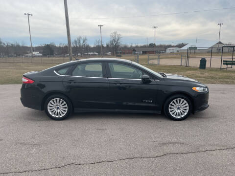 2014 Ford Fusion Hybrid for sale at Grace Motors LLC in Sullivan MO