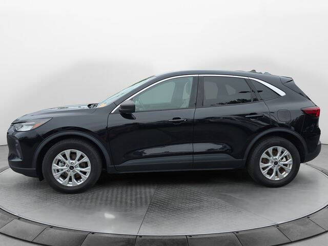 2023 Ford Escape Hybrid Active