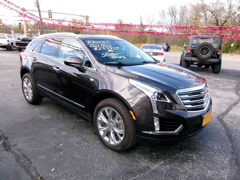 2017 Cadillac XT5 for sale at River City Auto Sales in Cottage Hills IL