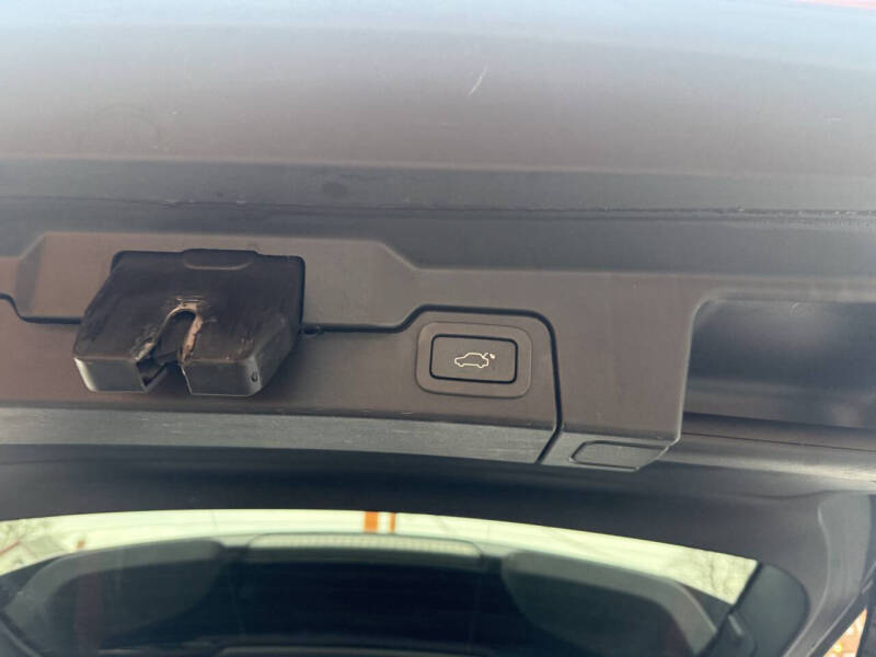 2015 Land Rover Range Rover Evoque Pure Plus