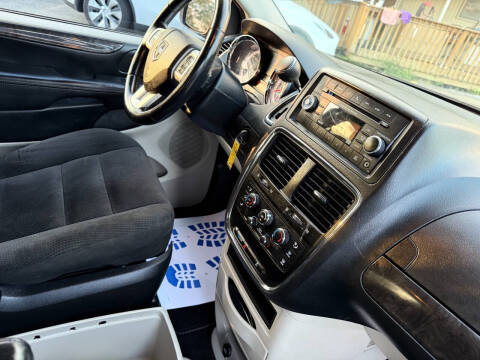 2016 Dodge Grand Caravan SE