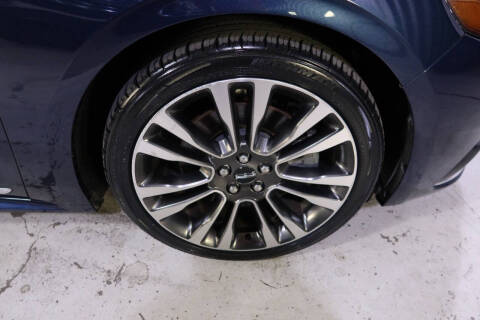 2017 Lincoln Continental Select