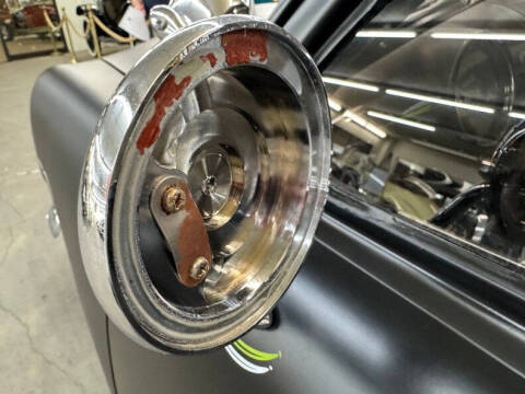 1950 Ford Deluxe