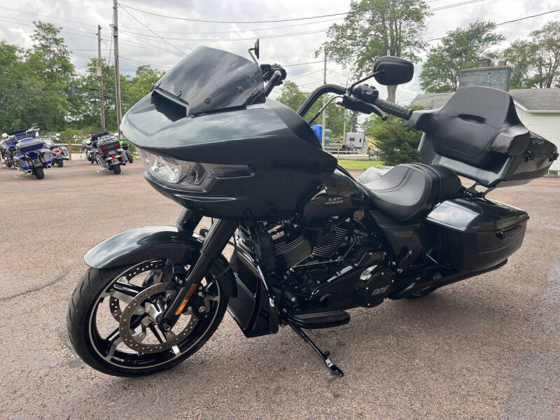 2025 Harley Davidson Road Glide