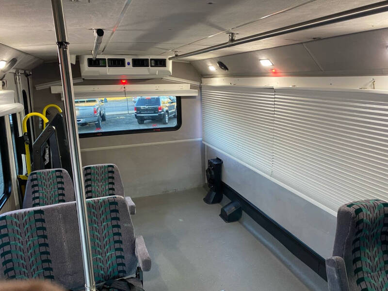 2013 Ford E-Series E-350 SD