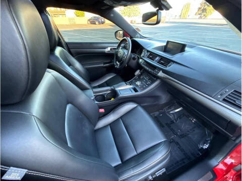 2015 Lexus CT 200h