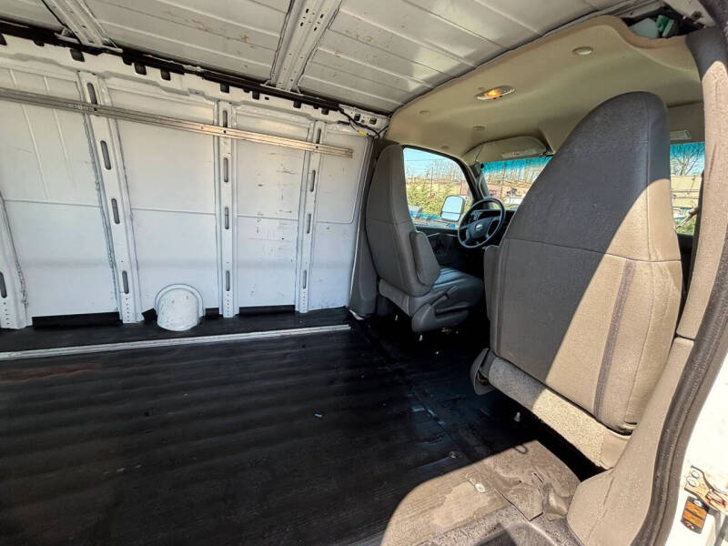 2019 Chevrolet Express 2500