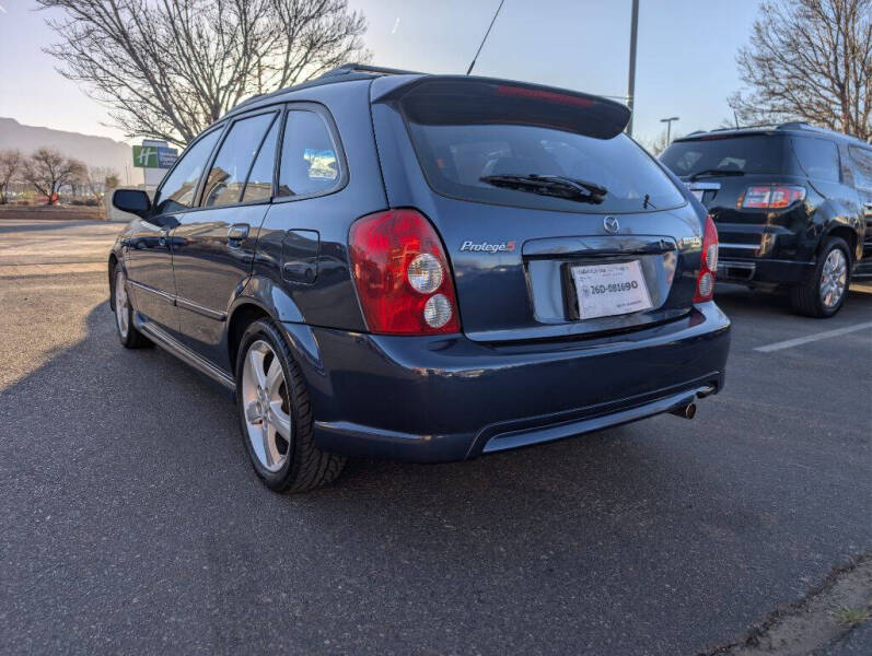 2003 Mazda Protege5