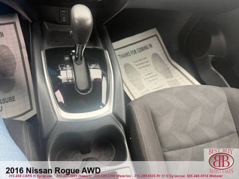 2016 Nissan Rogue SV