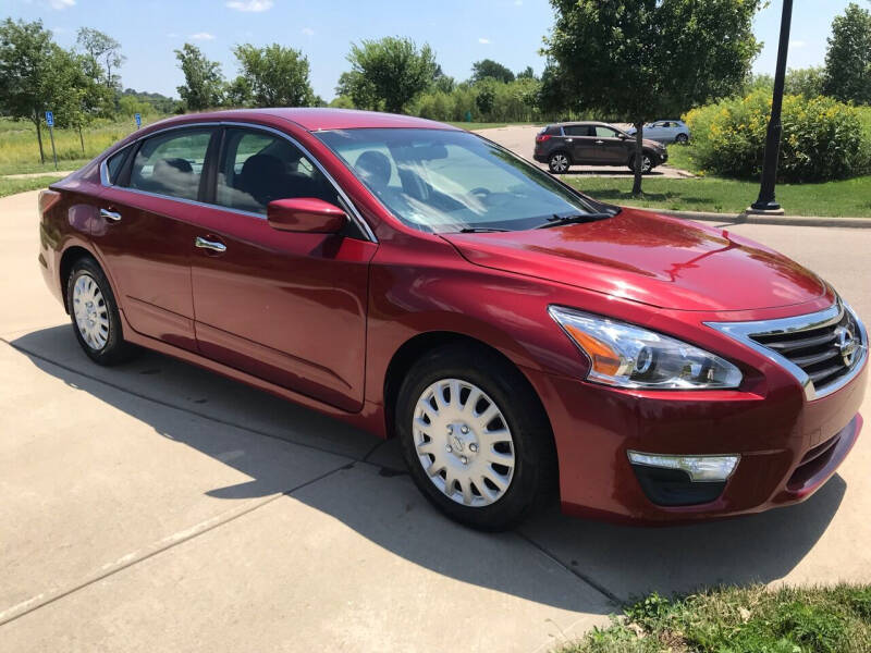 2013 Nissan Altima for sale at IMPORT CAR STUDIO in West Chester OH