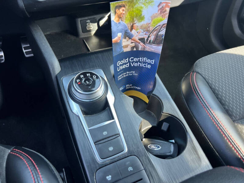 2024 Ford Escape ST-Line