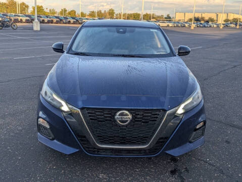 2022 Nissan Altima 2.5 SR