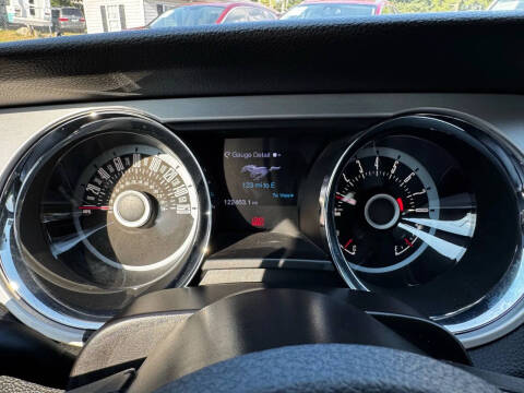 2013 Ford Mustang V6 Premium