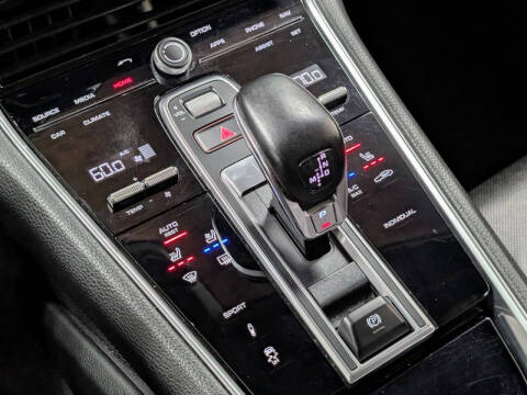2020 Porsche Panamera