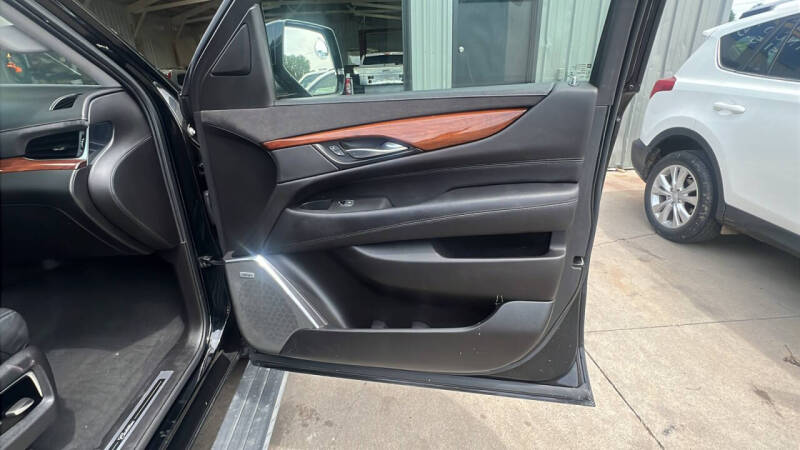 2015 Cadillac Escalade Premium