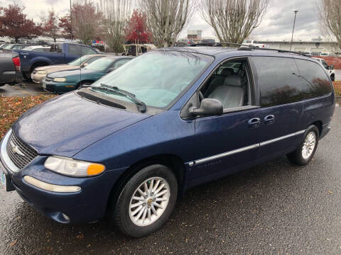2000 Chrysler Town and Country for sale at Blue Line Auto Group in Portland OR