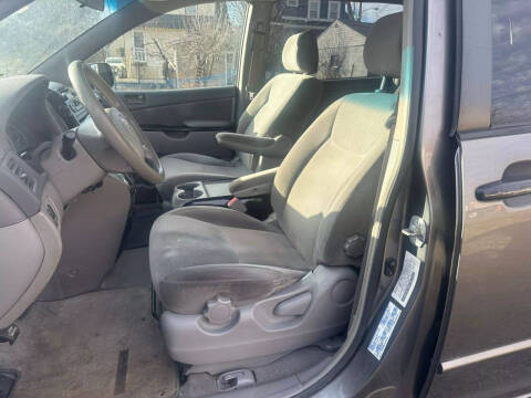 2004 Toyota Sienna