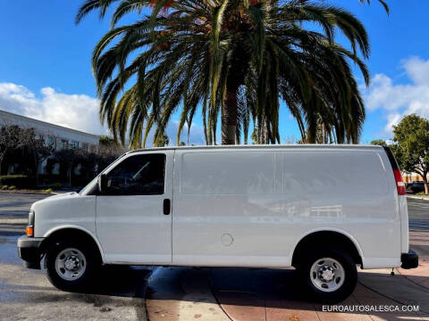 2017 Chevrolet Express 2500