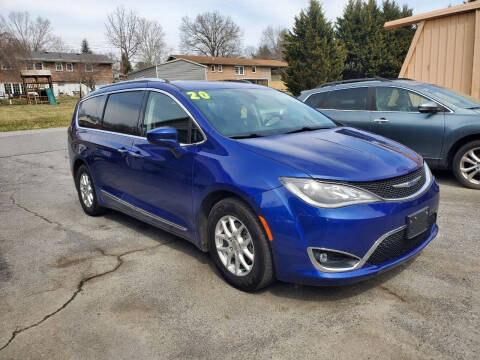 2020 Chrysler Pacifica for sale at 6 Brothers Auto Sales in Bristol TN