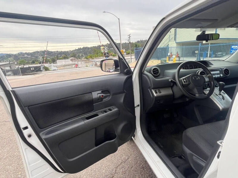 2008 Scion xB