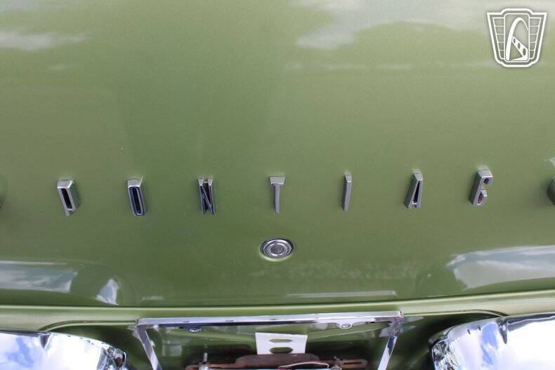 1957 Pontiac Star Chief