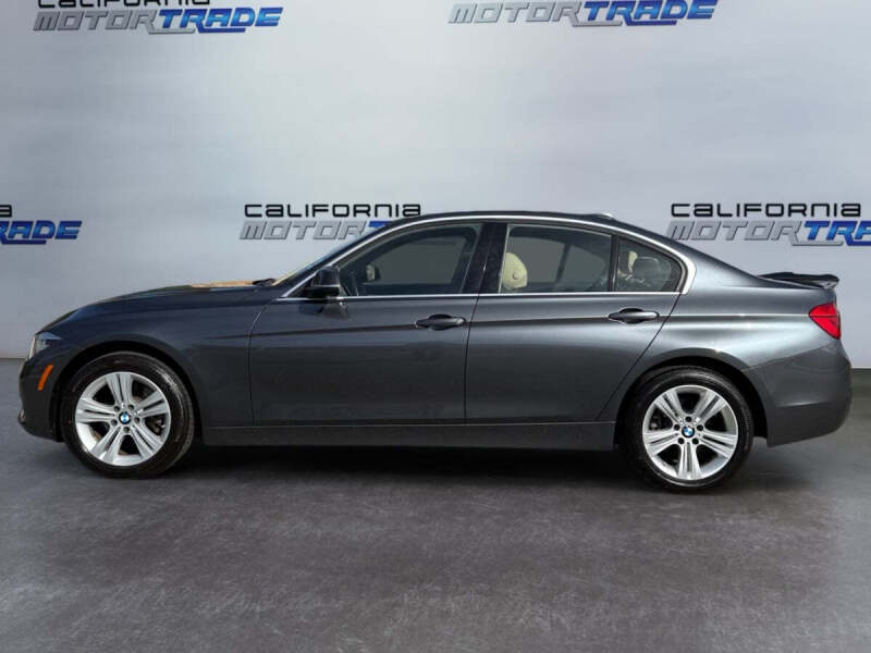 2018 BMW 3 Series 330i