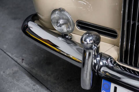 1961 Rolls-Royce SILVER CLOUD LWB