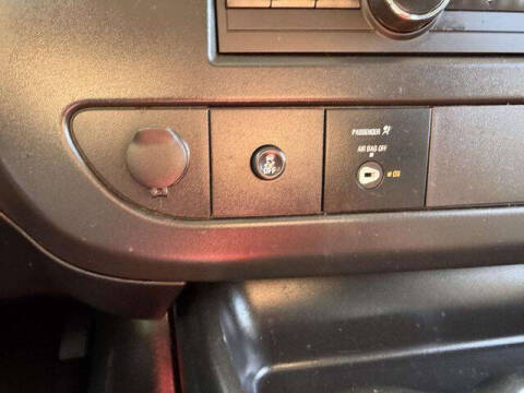 2024 Chevrolet Express 2500