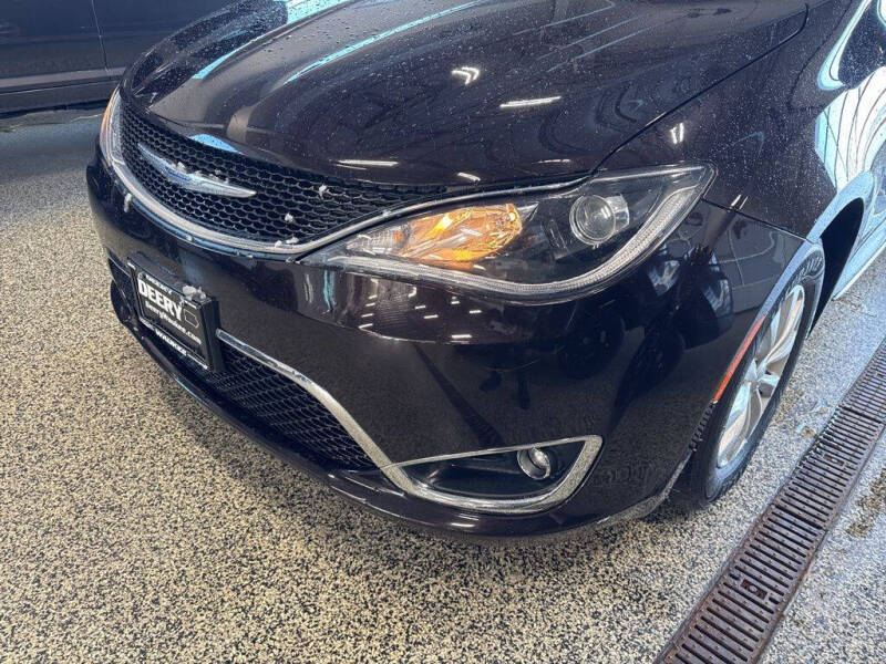 2018 Chrysler Pacifica Touring L Plus