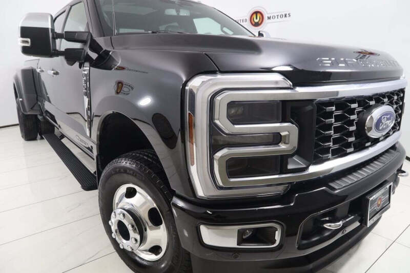 2024 Ford F-350 Super Duty Platinum