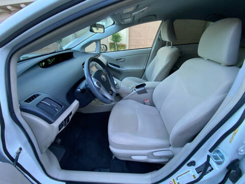 2015 Toyota Prius Five