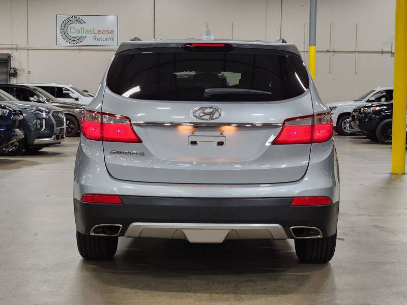 2016 Hyundai Santa Fe SE