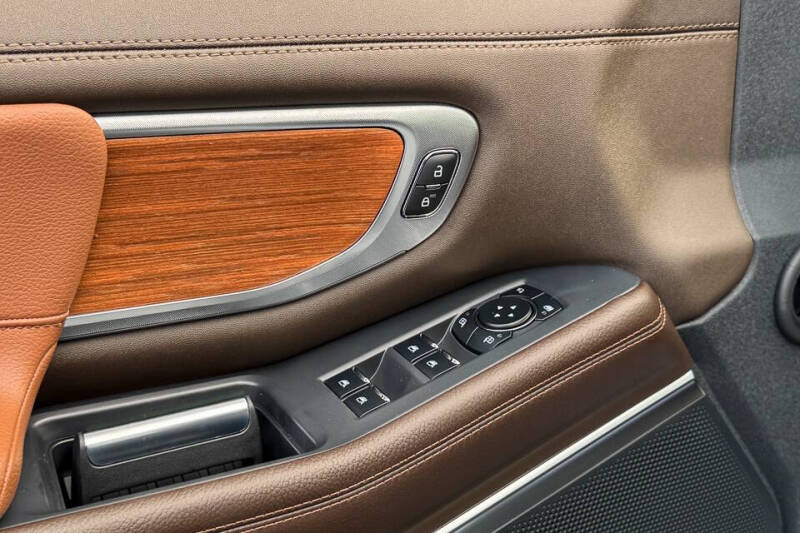 2025 Ford Expedition King Ranch