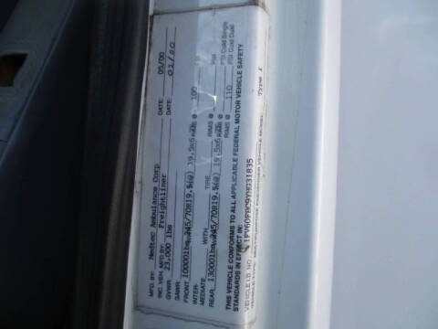 2000 Freightliner FL60