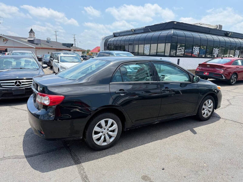 2012 Toyota Corolla LE