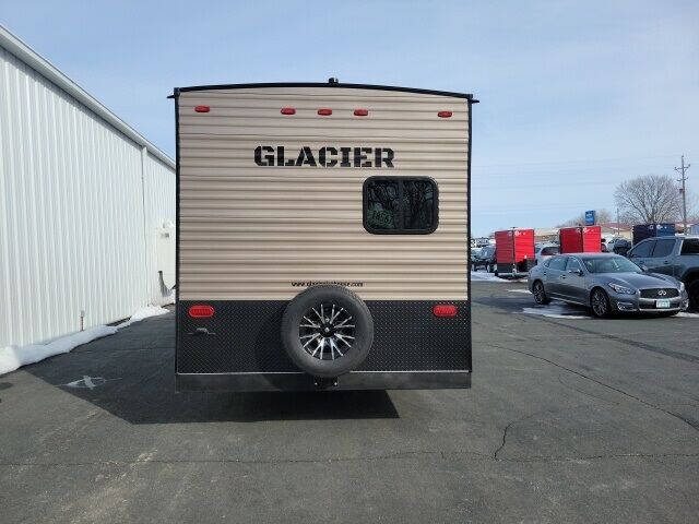 2024 Glacier 17 RB LE