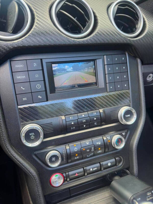 2019 Ford Mustang EcoBoost