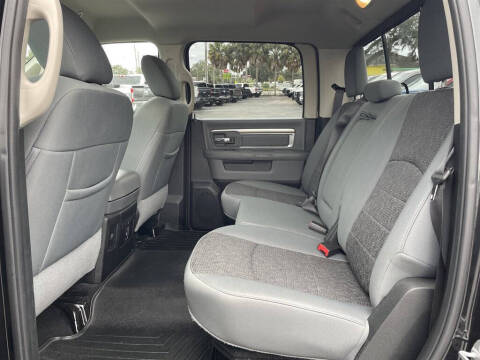2018 RAM 1500 SLT