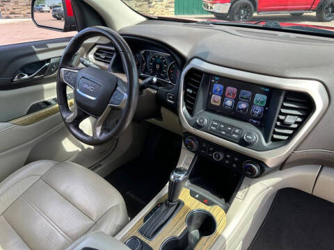 2019 GMC Acadia Denali