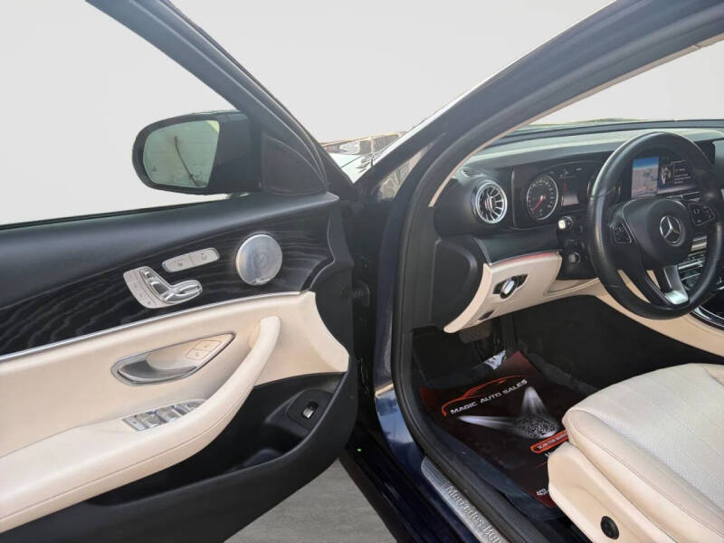 2017 Mercedes-Benz E-Class E 300 4MATIC