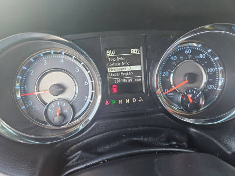 2016 Chrysler Town and Country Touring