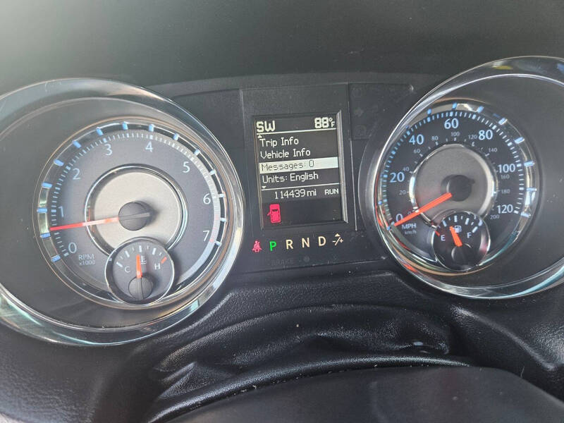 2016 Chrysler Town and Country Touring